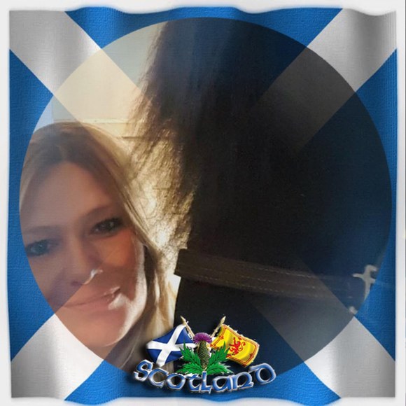 Meet your Posher, Monica - Picture 1 of 1